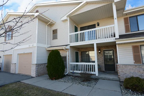 $319,900 | 7311 98th Avenue, Unit F 3, Kenosha, WI 53142