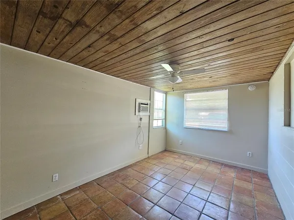 $1,495 | 2235 Lakeview Street, Lakeland, FL 33801