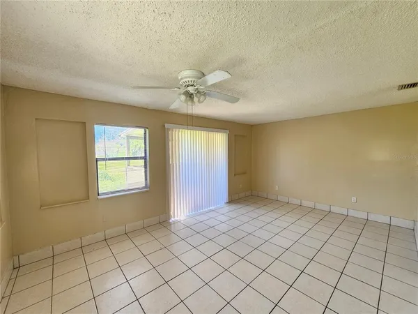 $1,495 | 2235 Lakeview Street, Lakeland, FL 33801