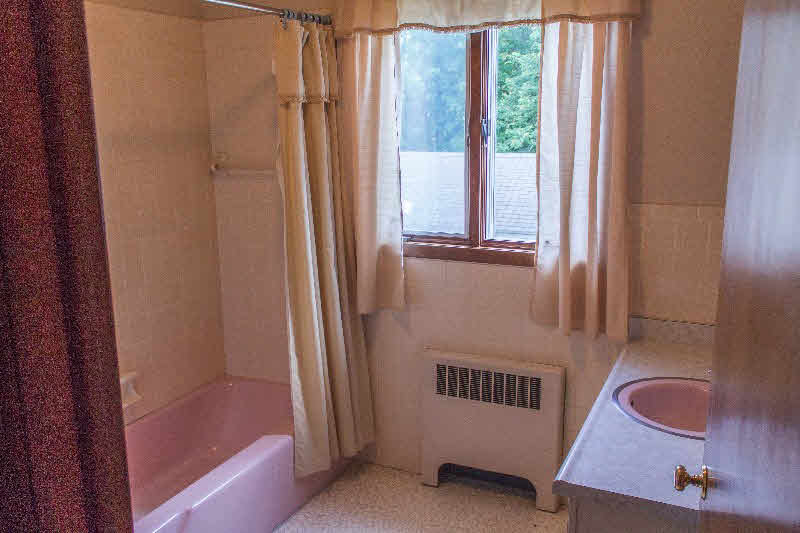 1050 South Center Road Saginaw, MI 48638 - Photo 11 of 14 Gallery Image 11
