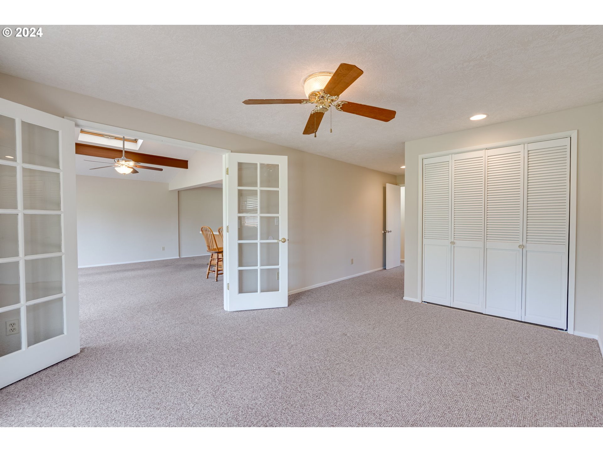 1585 Princeton Road Woodburn, OR 97071 - Photo 22 of 46 a view of empty room with windows