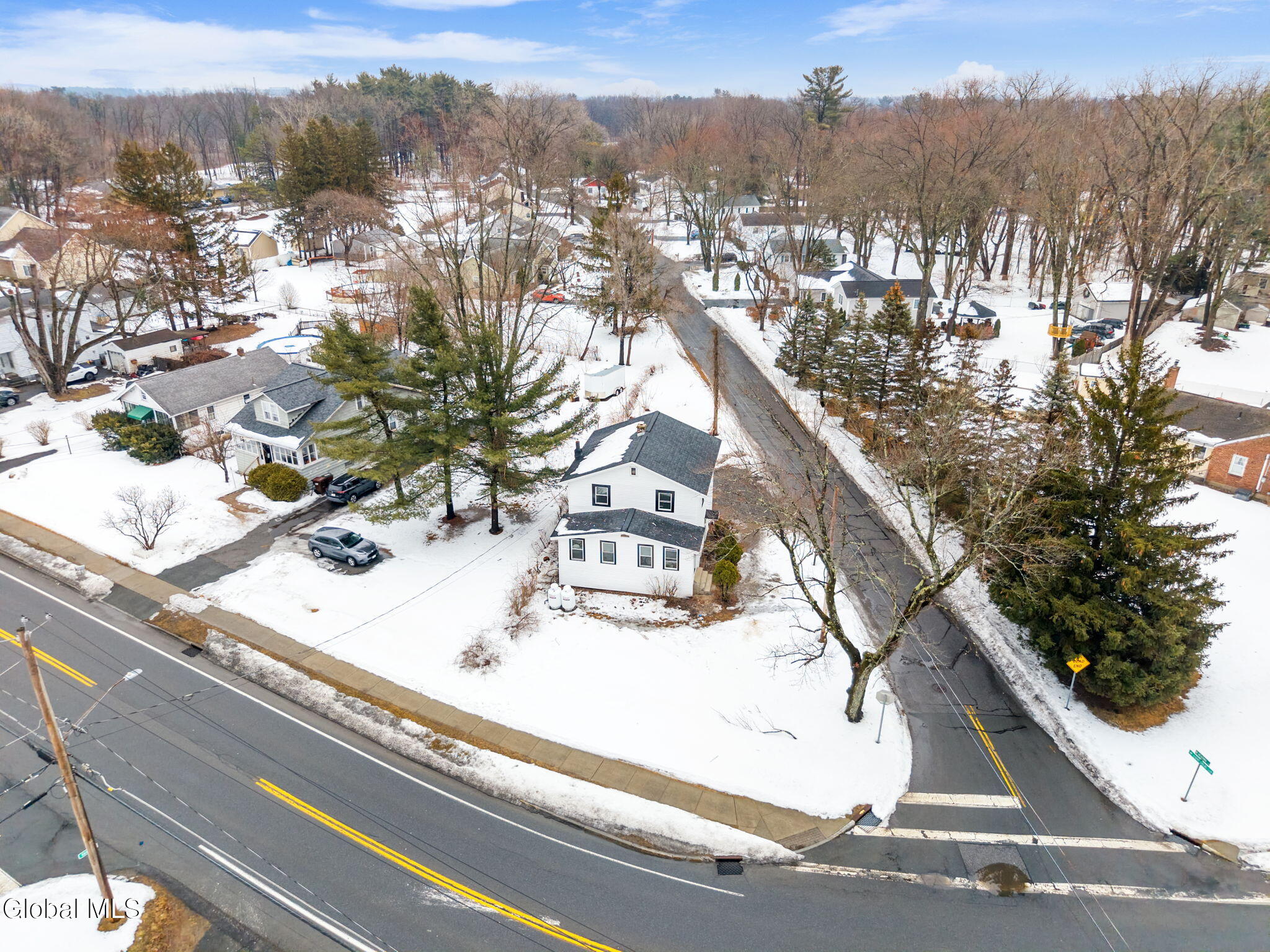 150 Schoolhouse Road Guilderland, NY 12203 - Photo 6 of 36 38-150SchoolhouseRd_38