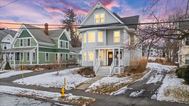 $1,500,000 | 20-22 Florence Street, Andover, MA 01810