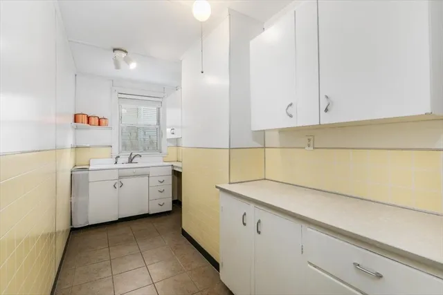 $1,500,000 | 20-22 Florence Street, Andover, MA 01810