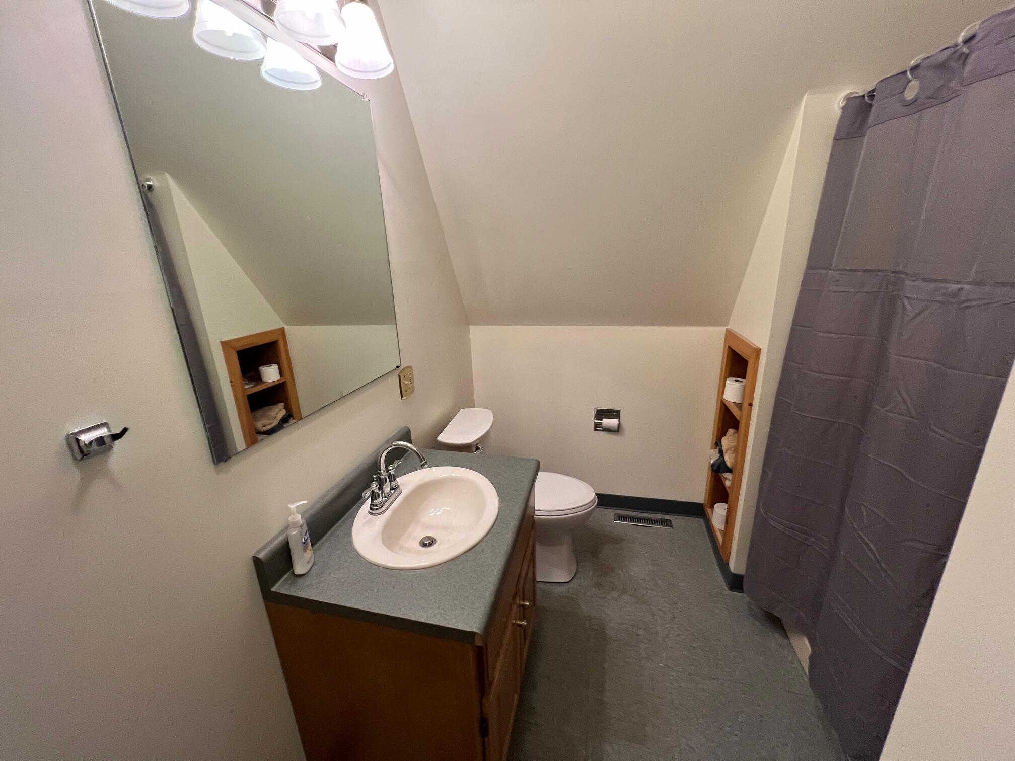 142 Washington Street Greenville, ME 04441 - Photo 12 of 22 12