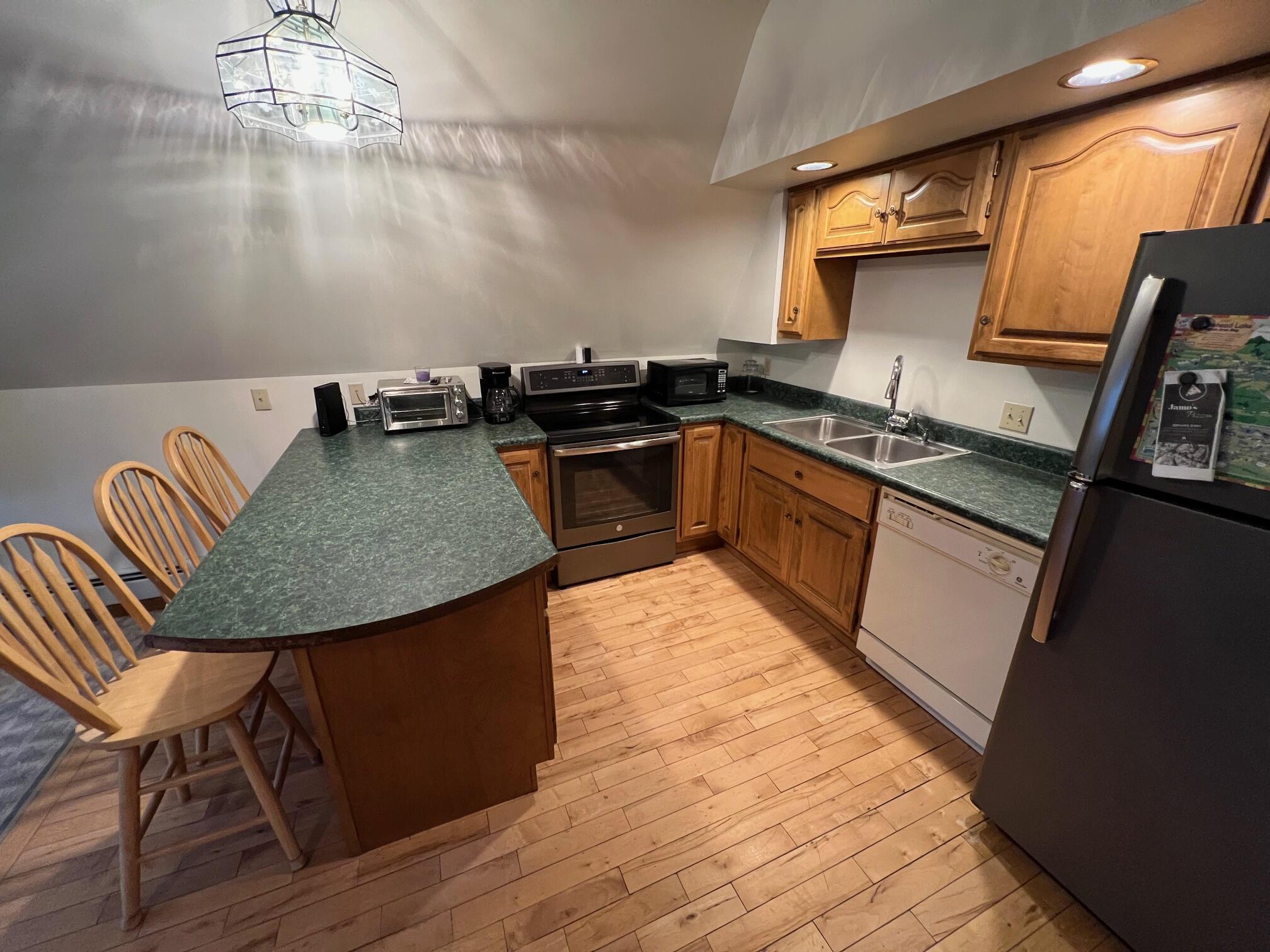 142 Washington Street Greenville, ME 04441 - Photo 8 of 22 8