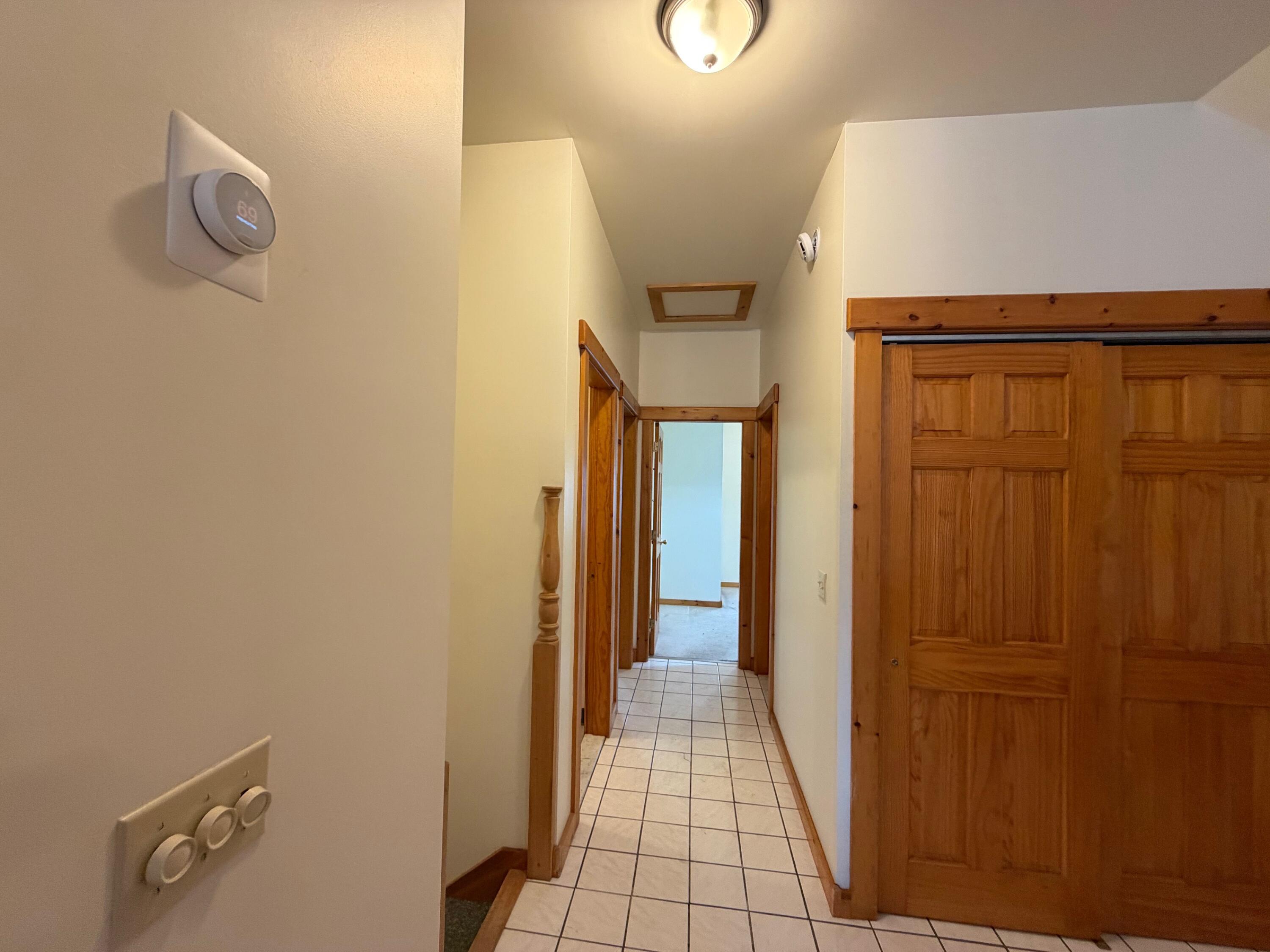 142 Washington Street Greenville, ME 04441 - Photo 9 of 22 9