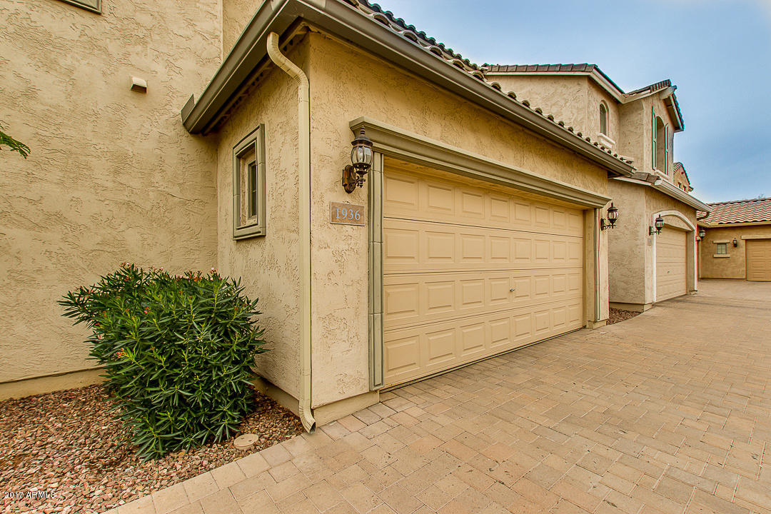 1936 West Davis Road Phoenix, AZ 85023 - Photo 31 of 49 30-Davis