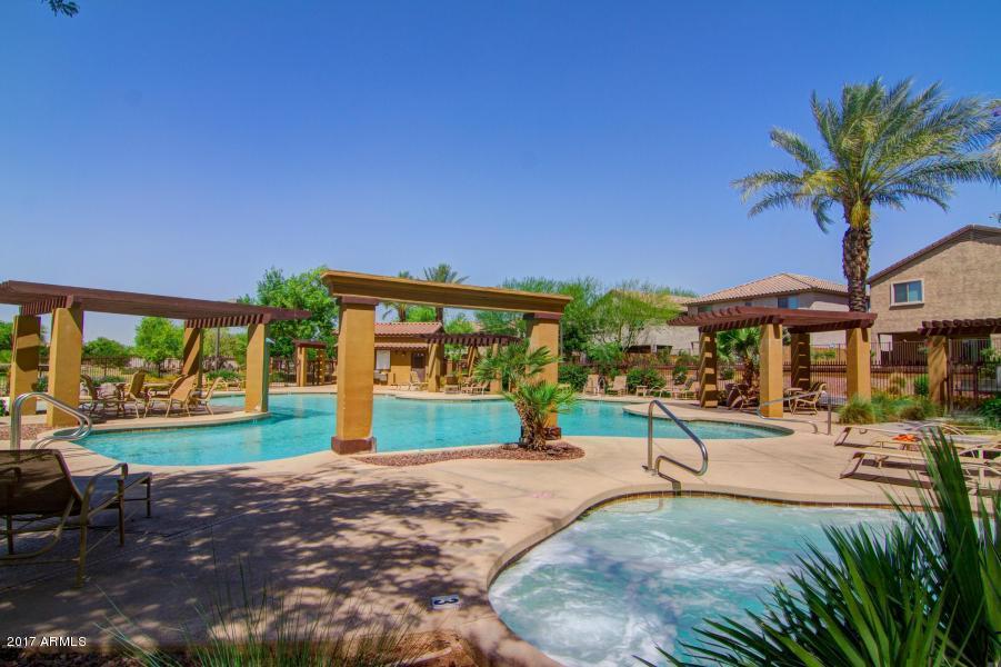 1936 West Davis Road Phoenix, AZ 85023 - Photo 38 of 49 p