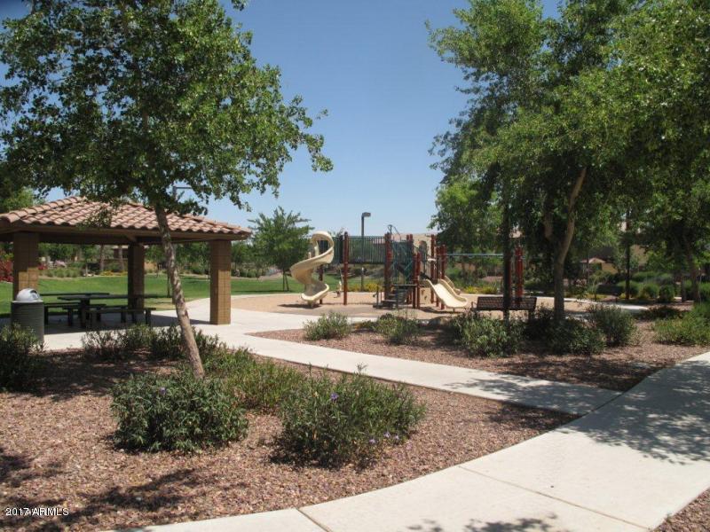 1936 West Davis Road Phoenix, AZ 85023 - Photo 42 of 49 20160915182750106053000000-o