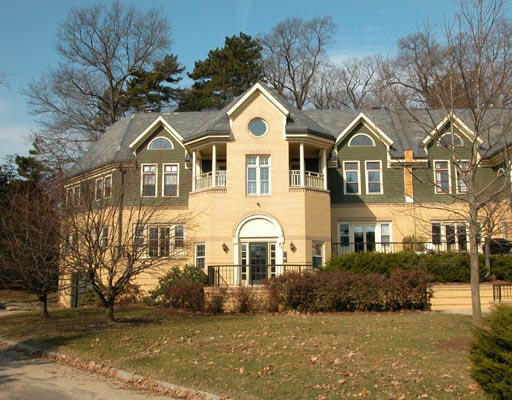 91 Glen Road, Unit NC4 Brookline, MA 02445 - Photo 1 of 1 Gallery Image 1