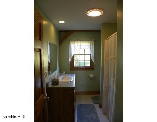 443 West Leyden Road Leyden, MA 01337 - Photo 23 of 25 V-bathrm