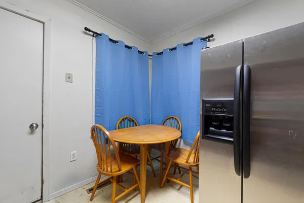 $179,900 | 1070 Willow Street, Faribault, MN 55021