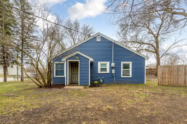 $179,900 | 1070 Willow Street, Faribault, MN 55021