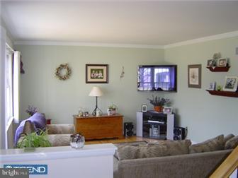 2803 Octagon Avenue Sinking Spring, PA 19608 - Photo 2 of 12 Living Room
