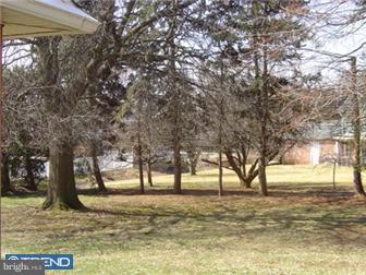 2803 Octagon Avenue Sinking Spring, PA 19608 - Photo 7 of 12 View
