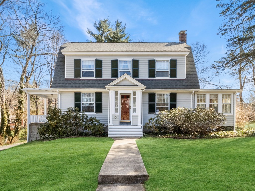 20 Saunders Terrace Wellesley, MA 02481 - Photo 1 of 41 Gallery Image 1