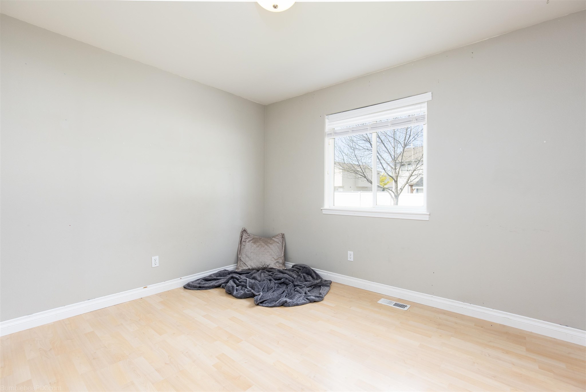 1319 North Simpson Road Liberty Lake, WA 99019 - Photo 16 of 38 Gallery Image 16