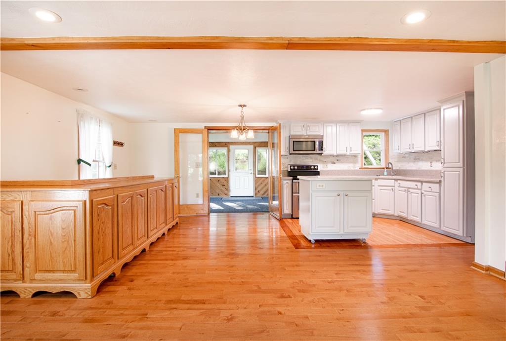 193 Hepler Road Sarver, PA 16055 - Photo 5 of 29