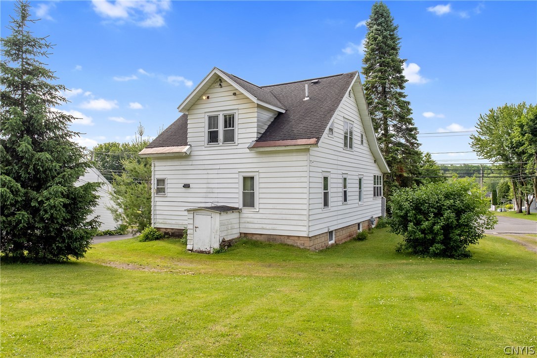 134 Armstrong Road Geddes, NY 13209 - Photo 35 of 49