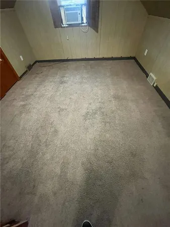 $1,500 | 149 Parkwood Road, Verona, PA 15147