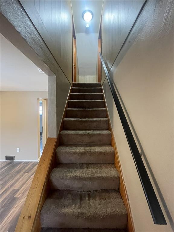 149 Parkwood Road Verona, PA 15147 - Photo 18 of 38