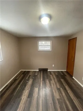 $1,500 | 149 Parkwood Road, Verona, PA 15147