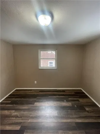 $1,500 | 149 Parkwood Road, Verona, PA 15147