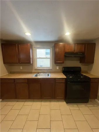 $1,500 | 149 Parkwood Road, Verona, PA 15147