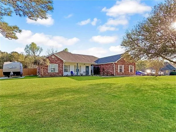 $325,000 | 545 Delia Drive, Leesville, LA 71446