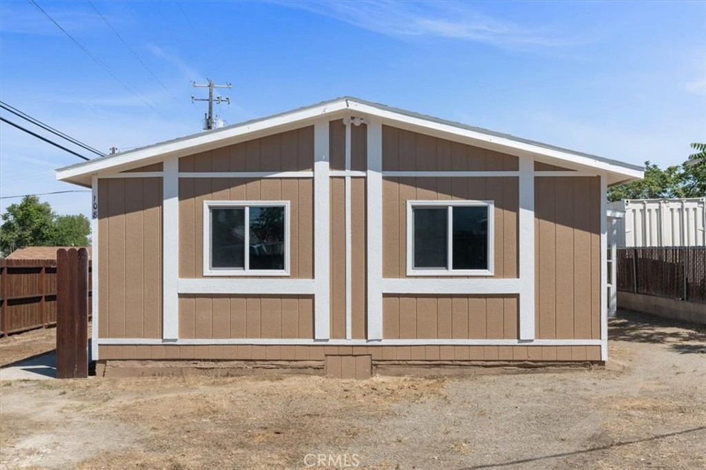 108 2nd Street Taft, CA 93268 - Photo 12 of 39