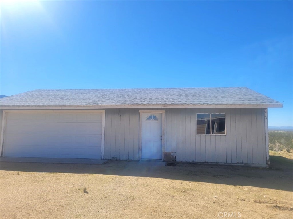 50471 Cholla Road Johnson Valley, CA 92285 - Photo 11 of 19 a view of a backyard