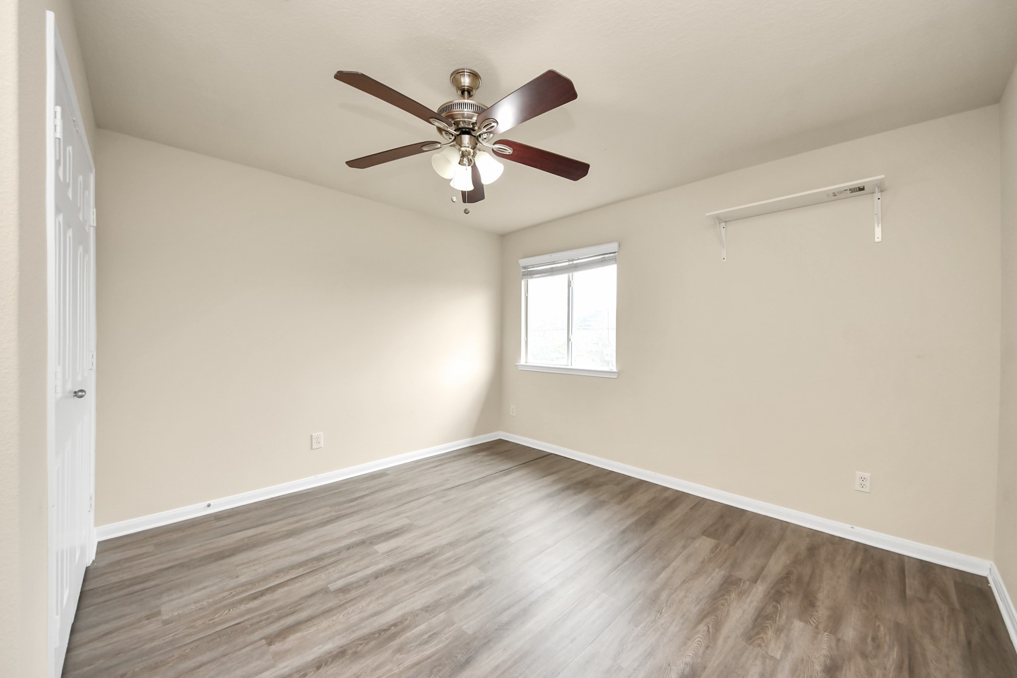 2406 Gwenfair Drive Spring, TX 77373 - Photo 28 of 44 Bedroom #3