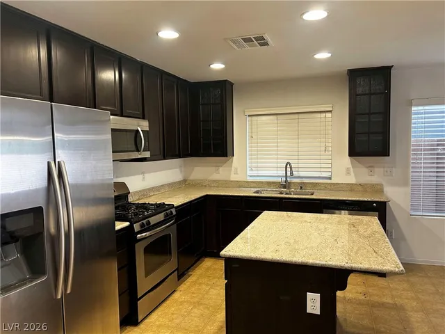 $1,999 | 10090 Big Sur Mountain Street, Las Vegas, NV 89178