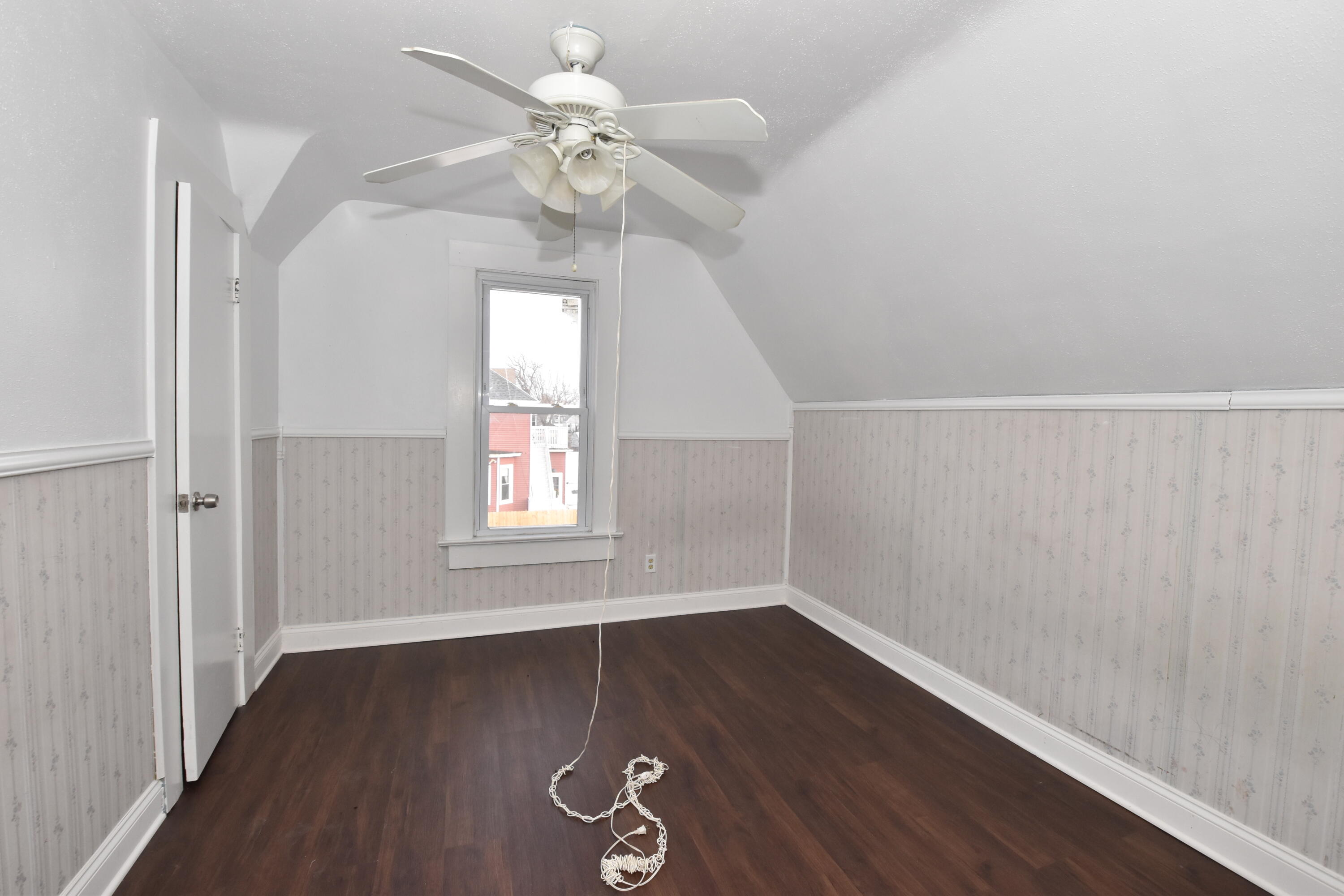 1701 Boyd Avenue Racine, WI 53405 - Photo 18 of 34 Bedroom 3