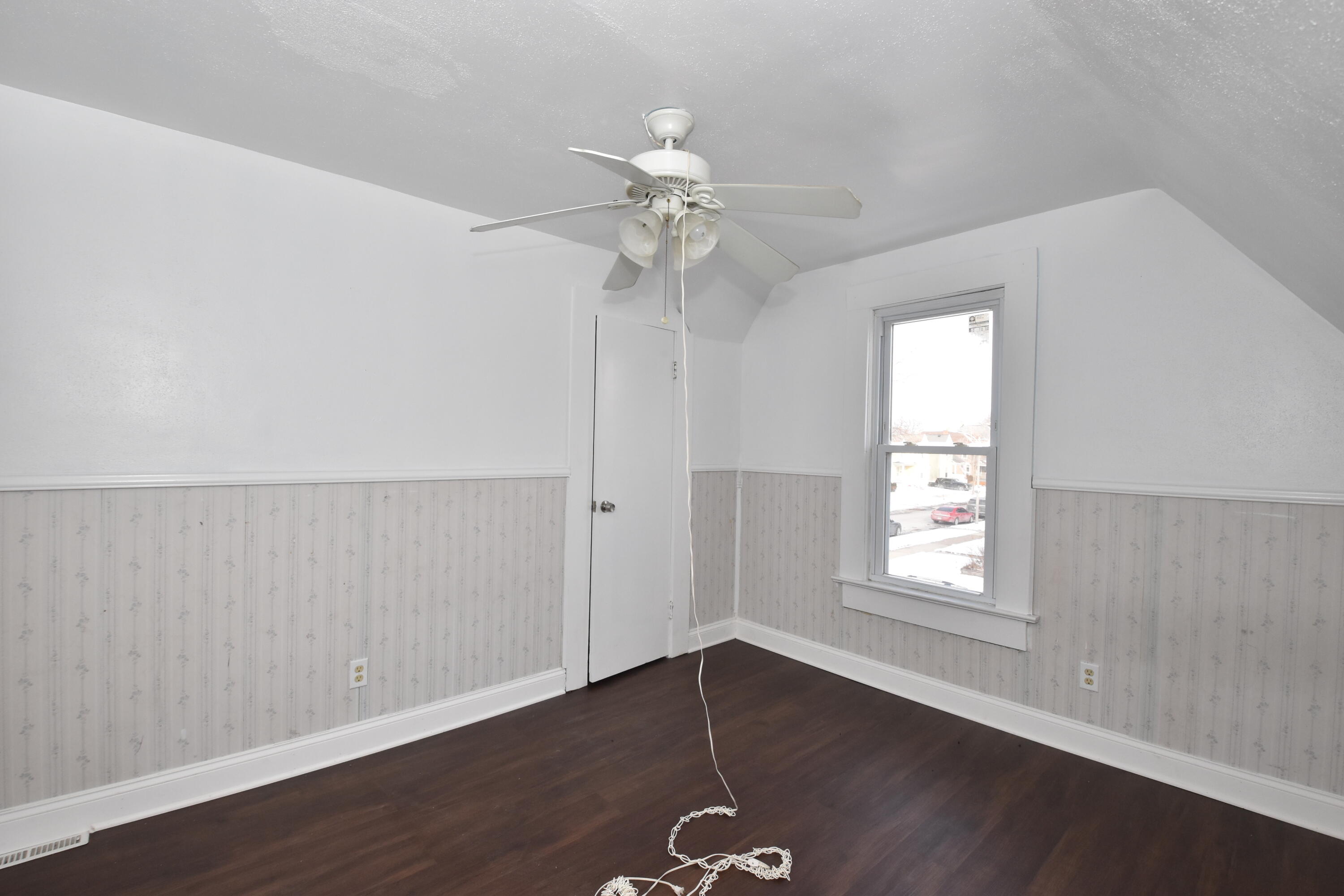 1701 Boyd Avenue Racine, WI 53405 - Photo 19 of 34 Bedroom 3