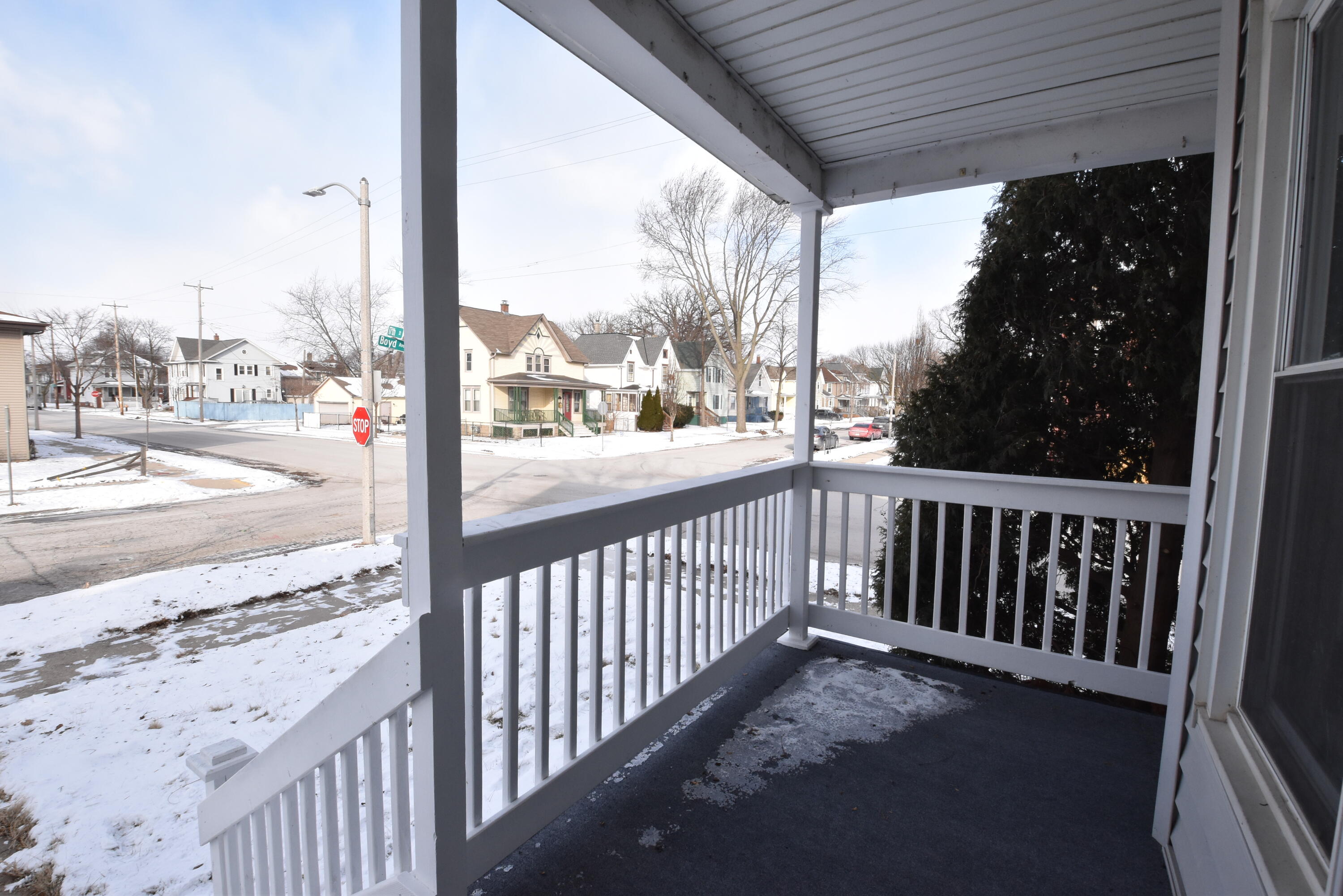 1701 Boyd Avenue Racine, WI 53405 - Photo 32 of 34 Front Porch