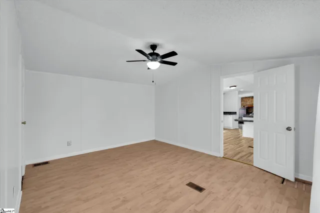 $175,000 | 210 Elaine Drive, Piedmont, SC 29673