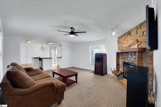 $175,000 | 210 Elaine Drive, Piedmont, SC 29673