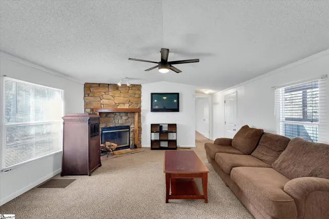 $175,000 | 210 Elaine Drive, Piedmont, SC 29673