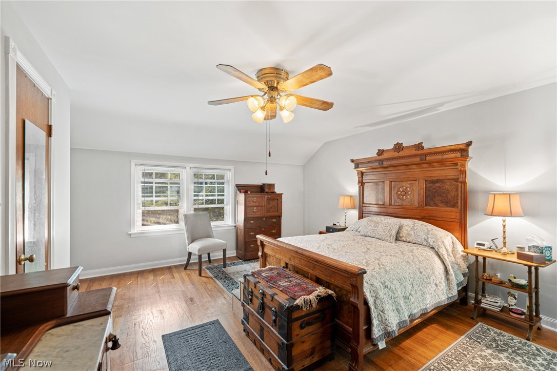 1019 Professor Road Cleveland, OH 44124 - Photo 16 of 35