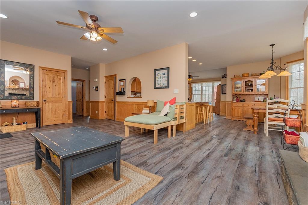 3527 Thayer Road Trinity, NC 27370 - Photo 12 of 46