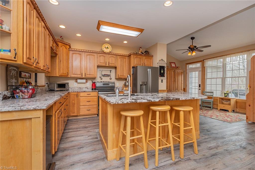 3527 Thayer Road Trinity, NC 27370 - Photo 14 of 46