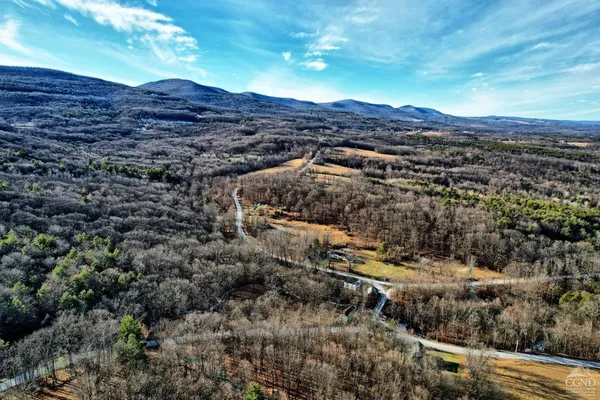 $220,000 | 268 Hervey Street Road, Durham, NY 12418