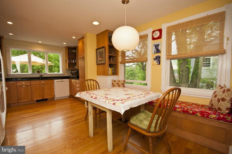4607 Wilmslow Road Baltimore, MD 21210 - Photo 16 of 30 Kitchen