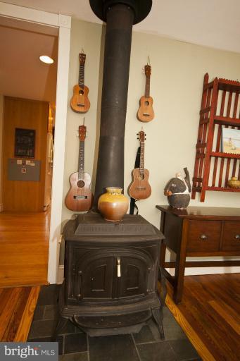 4607 Wilmslow Road Baltimore, MD 21210 - Photo 29 of 30 Dining Room
