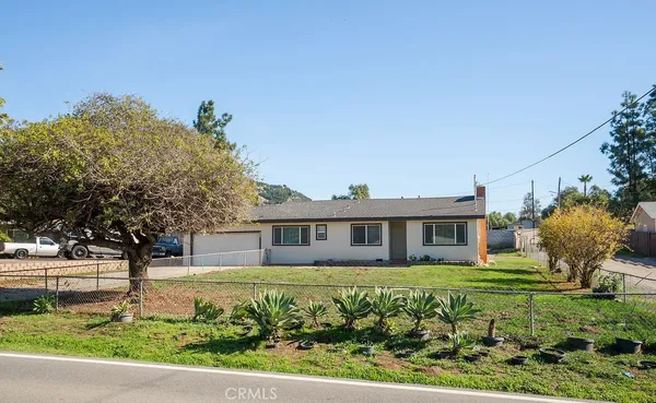 $3,750 | 1548 South Citrus Avenue, Escondido, CA 92027