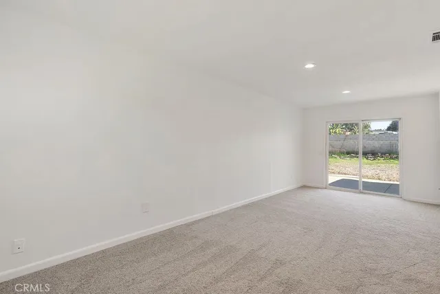 $4,250 | 1548 South Citrus Avenue, Escondido, CA 92027