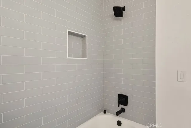 $4,250 | 1548 South Citrus Avenue, Escondido, CA 92027