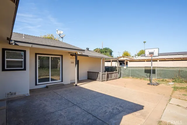 $4,250 | 1548 South Citrus Avenue, Escondido, CA 92027
